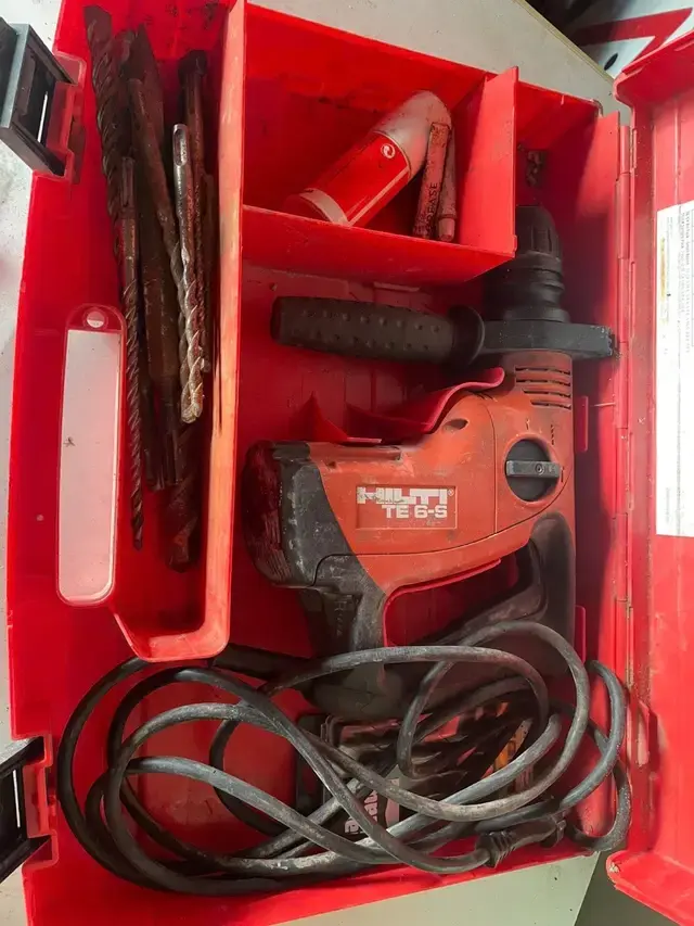 Hilti slagborremaskin, bilde 1 av 1